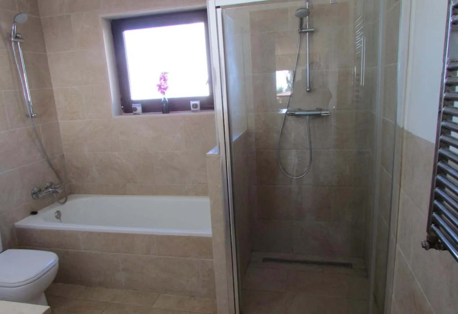 Sunny Costa Brava Getaway Apartment Santa Cristina d'Aro